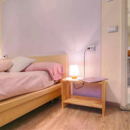 La Perla Piccolo In Piazza Orta San Giulio